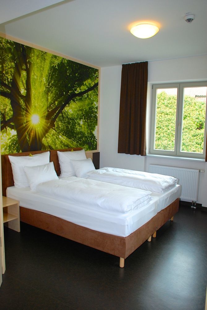 Hezelhof'S Radl-Hotel Wassertrüdingen Exterior foto
